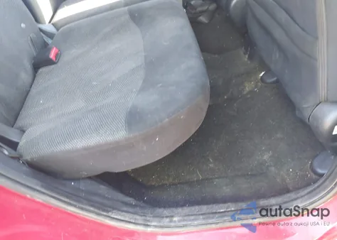 2010 Honda Fit Sport z USA, uszkodzony, nr VIN JHMGE8H43AS000441